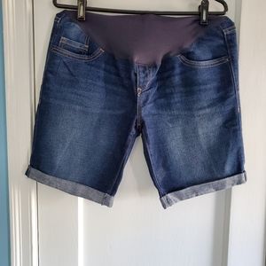 Old Navy Maternity short